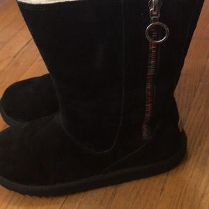 Ugg boots- NEVER worn